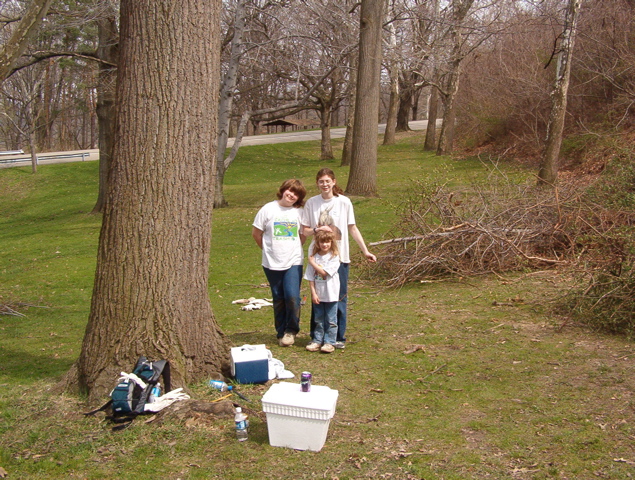 Girls at work on vine hill